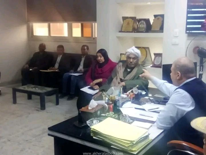 انتظام المدارس واستمرار تسجيل الغياب اليومي قنا ممدوح السنبسي في إطار استعدادات مديرية التربية والتعليم. بقنا لامتحانات الفصل الدراسي الاول المزمع انعقادها في شهر يناير القادم ترأس