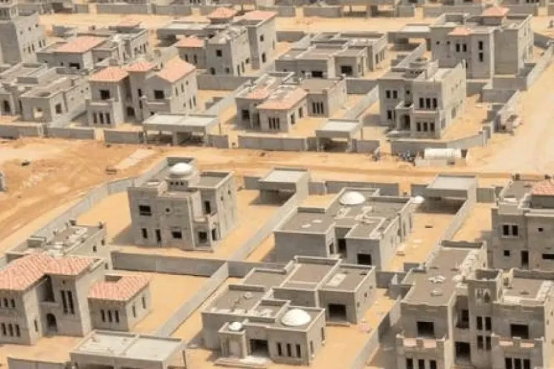 الإسكان تزف بشرى سارة للمصريين بالخارج.. طرح أراضي سكنية ب13 مدينة جديدةأعلن المهندس شريف الشربيني، وزير الإسكان والمرافق والمجتمعات العمرانية، عن