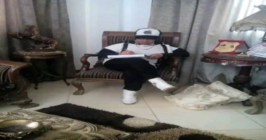 الشاعرة نور الشروق يكتب بين الحروف والأمل أين ابتسامتي التي ضاعت وتبدلت مني دون قصد؟ هل أبحث عنها في ظلال الأمس أم في دروب الغد المستجد؟ أم هل ضاعت