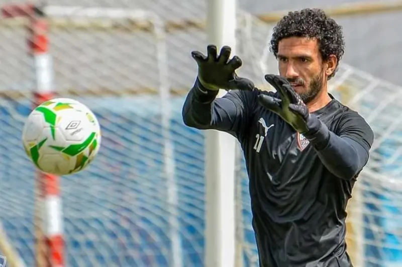 بأمر جروس.. تدريب انفرادي لمحمد عواد في مران الزمالكأدى محمد عواد حارس مرمى الفريق الأول لكرة القدم بنادي الزمالك، تدريبات تأهيلية منفردة على هامش المران الذي أقيم ظهر اليوم الجمعة