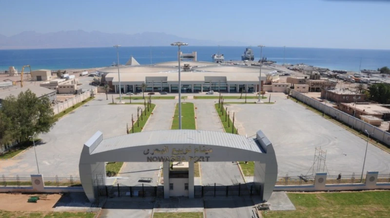 إعادة فتح ميناء الغردقة البحري وانتظام الحركة الملاحية أعلنت هيئة موانئ البحر الأحمر، منذ قليل إعادة فتح ميناء الغردقة البحري بمحافظة البحر الأحمر، في تمام الساعة السادسة مساء اليو