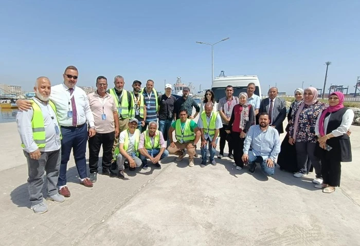 فتح الأسواق الأوروبية أمام صادرات مصر من المنتجات البحرية (تفاصيل) أشاد اللواء الحسين فرحات المدير التنفيذي لجهاز حماية وتنمية البحيرات والثروة السمكية بجهود الصيادين وأصحاب مراكب