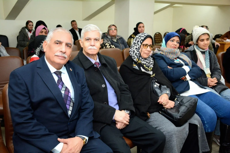 بوابة المحروسةكتبت : توتا سعيددور المؤسسات التعليمية فى تعزيز الابداعندوة أعدها وألقاها الكاتب الصحفى سعيد سليم رئيس مجلس إدارة كيان بوابة المحروسة بقصر ثقافة الأنفوشى برعاية الفنا