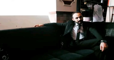 الكاتب علي أحمد محيميد وحديث خاص عن باكورة أعماله الأدبية اعترافات مجند كتبت: سميرة نوح. يقول الكاتب علي محيميد، في أعماق الجروح التي خلفها زمن التجنيد، ولدت كلمات تسعى جاهدة إلى ا