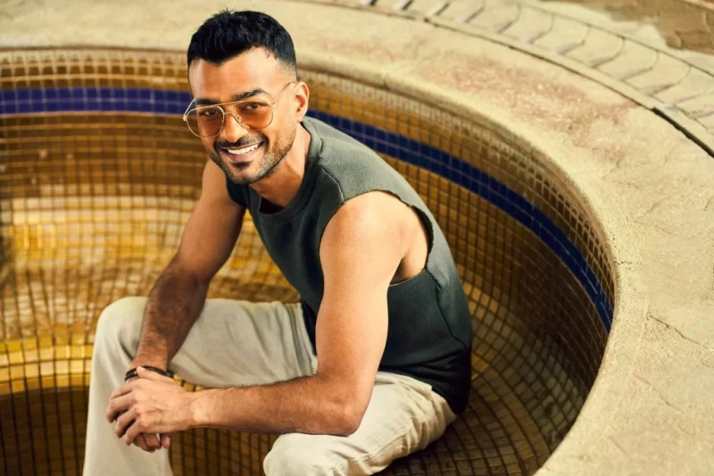 شقيق هيثم شاكر يكشف تطورات حالته الصحية من الأغماء إلى نقله للمستشفى شقيق هيثم شاكر يكشف تطورات حالته الصحية أقيمت بدار الأوبرا المصرية ليلة