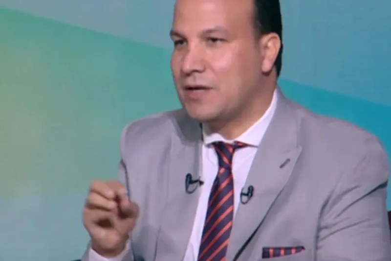 الفرق بين الحلم والرؤية.. عطية العوضي يكشفكشف عطية العوضي، مفسر الأحلام والرؤى، عن الفرق بين الحلم والرؤية، موضحا أن الرؤية تكون من الله، يراها الشخص