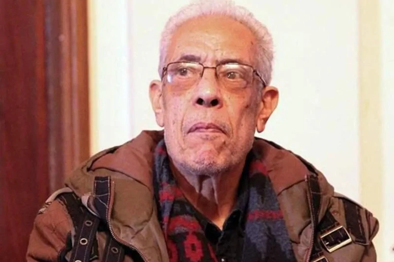 تغريدة أحزنت متابعي الراحل نبيل الحلفاوي عبر حسابه الرسمي ويوجهون طلبا لأسرته تغريدة أحزنت متابعي الراحل الفنان نبيل الحلفاوي عبر حسابه.. نشرت عائلة