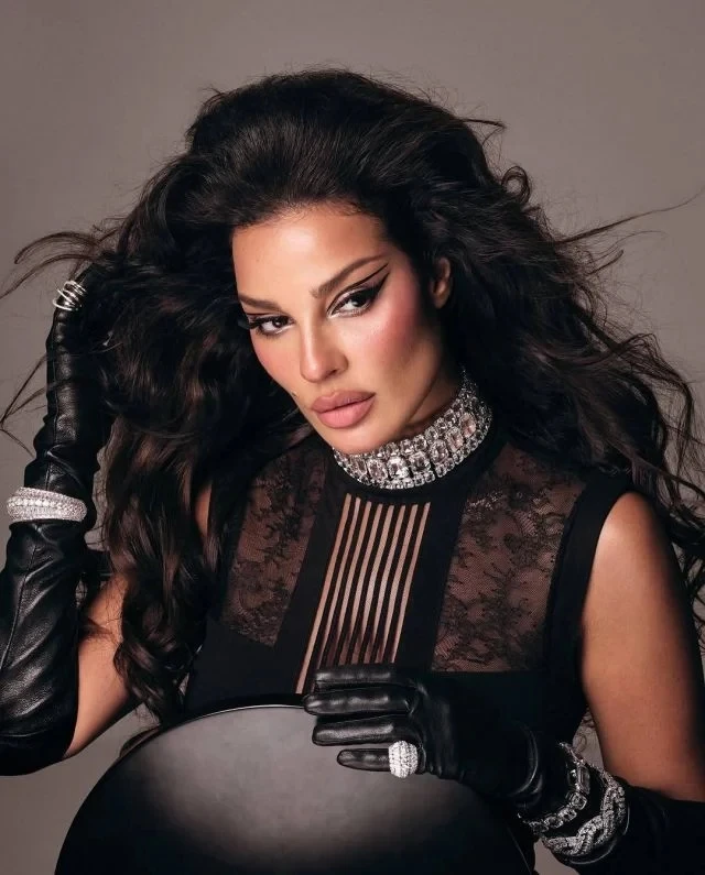 نادين نجيم تنفي عودتها لخطيبها السابق (فيديو) افاق عربية - بعد انتشار معلومات عن عودتها الى خطيبها السابق ناريغ ناربيكيان، نفت النجمة نادين نسيب نجيم هذا الخبر وأكدت أنها لا تزال م