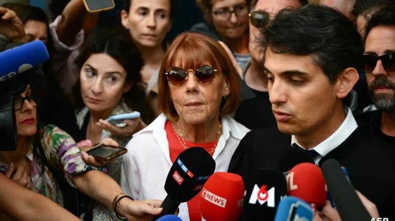 بمساعدة زوج الضحية.. محكمة فرنسية تقضي في أشهر قضية اغتصاب من 50 رجلا في قصة تقشعر لها الأبدان أصدرت هيئة قضائية فرنسية حكما بإدانة عشرات الرجال بتهمة اغتصاب امرأة خدرها زوجها حتي 