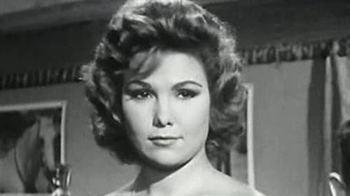 ذكرى وفاتهاتعرف على أول أدوار برلنتي عبدالحميد.. وسر زواجها من عبدالحكيم عامر يحل اليوم ذكرى وفاة الفنانة برلنتي عبد الحميد التي تميزت بجمالها الجذاب