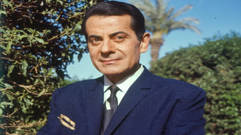 فريد الأطرش.. ملك العود وموسيقار الأزمان افاق عربية - في عالم الموسيقى العربية، يعتبر فريد الأطرش أحد الأسماء الخالدة في ذاكرة الأجيال، حيث جمع بين العزف على آلة العود وغنائه الرائ