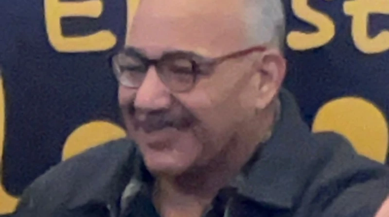 وصول بيومي فؤاد للعرض الخاص لفيلم المستريحة (صور) وصل الفنان بيومي فؤاد مساء اليوم، إلى ريد كاربت العرض الخاص لفيلم المستريحة بطولة الفنانة ليلى