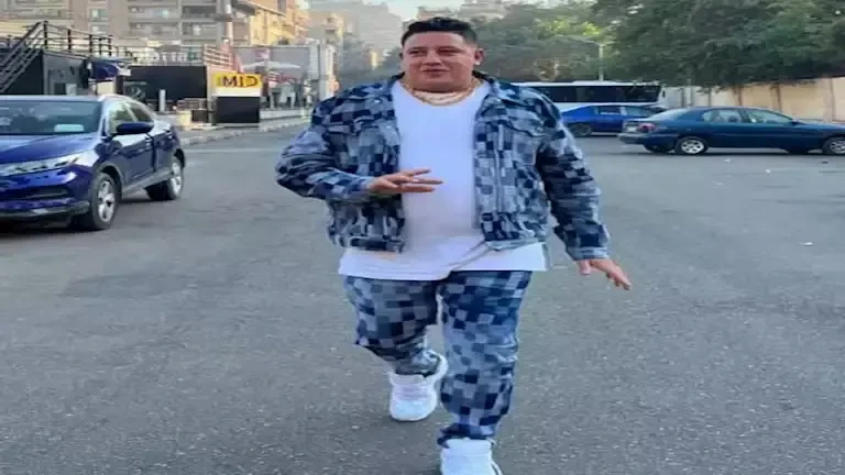 بوابة المحروسةينشرها : الأدمنترحيل مؤدى المهرجانات حمو بيكا لتنفيذ حمكم بحبسه بسجن الغربانياتتم اليوم ترحيل مؤدى المهرجانات حمو بيكا الى سجن برج