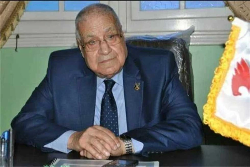 القوات المسلحة تنعى الفريق فخري جلال الهريدي أحد مؤسسي سلاح الصاعقة المصرية نعت القيادة العامة للقوات المسلحة، مساء اليوم الثلاثاء، الفريق فخري جلال