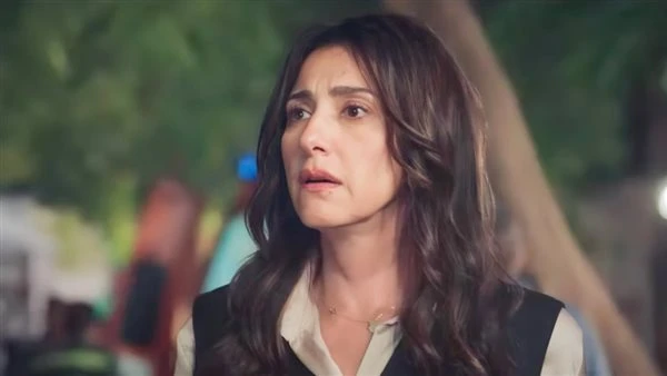 عرض مسلسل صفحة بيضا بطولة حنان مطاوع 18 يناير على تخوض حنان مطاوع منافسات دراما ال الجاري بمسلسلها الجديد صفحة بيضا، والذي تنشغل حاليا بتصويره بالتزامن مع عرضه خلال الشهر الجاري.مو
