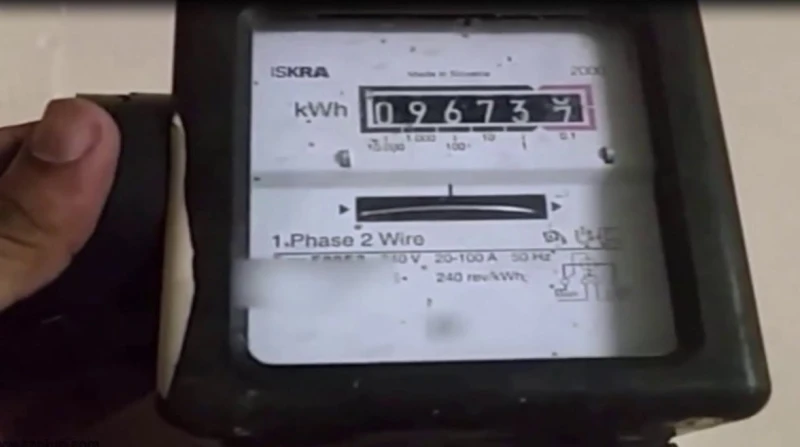 فاتورة كهرباء يناير 2025.. خطوات الاستعلام وكيفية الدفع؟ توفر شركة كهرباء مصر الوسطى، مجموعة من الخدمات الإلكترونية المجانية التي تهدف إلى تسهيل الإجراءات على المشتركين وتقليل الوق