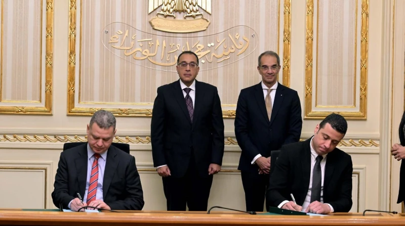 3 آلاف فرصة عمل.. مذكرة تفاهم بين إيتيدا وكونيكتا شهد رئيس الوزراء، مصطفى مدبولي، ووزير الاتصالات وتكنولوجيا المعلومات، عمرو طلعت، اليوم، توقيع مذكرة
