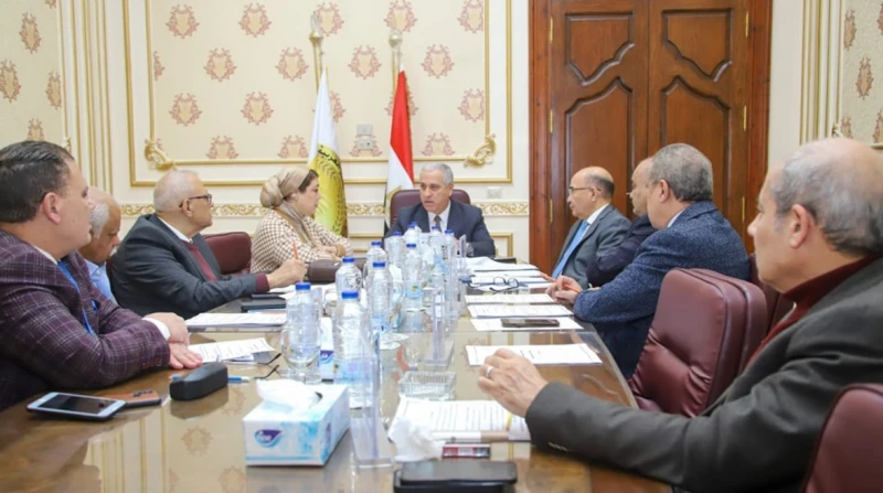 علاوة 500 جنيه بحد أقصى للعاملين بالمؤسسات الصحفية القومية قررت الهيئة الوطنية للصحافة في اجتماعها اليوم الأحد الموافق 12 يناير 2025 برئاسة المهندس عبد الصادق الشوربجي، الموافقة عل