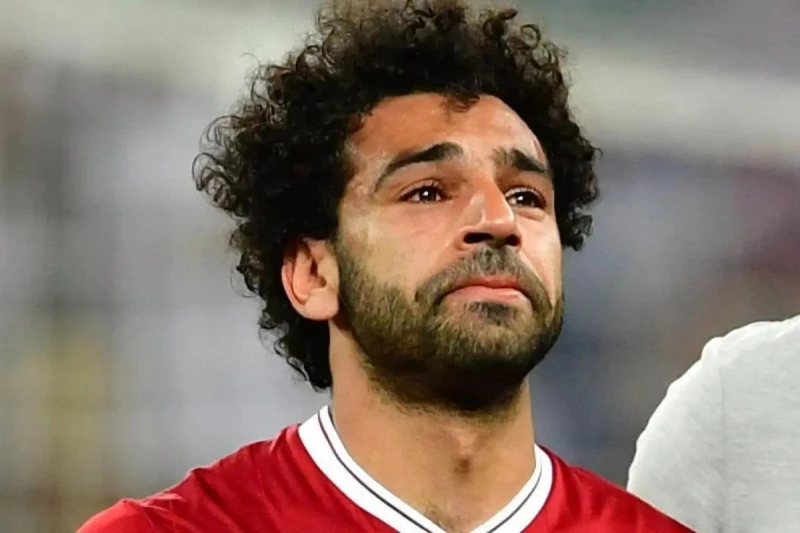 أزمة تجديد عقد محمد صلاح ورد رسمي صادم من ليفربول للفرعون محمد صلاح , أثار رئيس مجموعة فينواي سبورتس المالكة لنادي ليفربول ، جيمي فلويد هاسلبانك ،