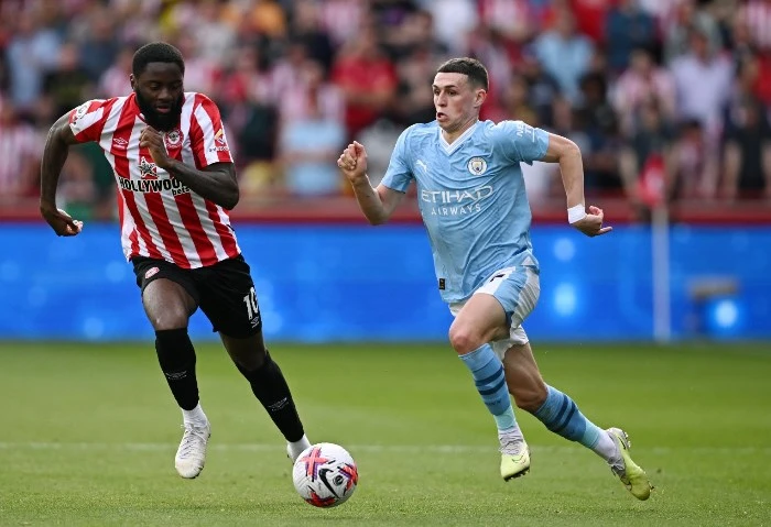 قناة مجانية تنقل مباراة مانشيستر سيتي وبرينتفورد في الدوري الإنجليزي قناة مجانية تبث مباراة مانشستر سيتي وبرينتفورد، حيث يحل نادي مانشستر سيتي ضيفا