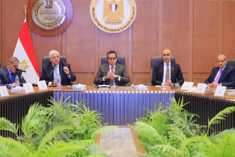 نظام البكالوريا المصرية هل سيتمكن من وضع حد لعصر الدروس الخصوصية نظام البكالوريا المصرية..بحضور الدكتور محمد عبداللطيف، وزير التربية والتعليم والتعليم الفني و خالد عبدالغفار، نائب