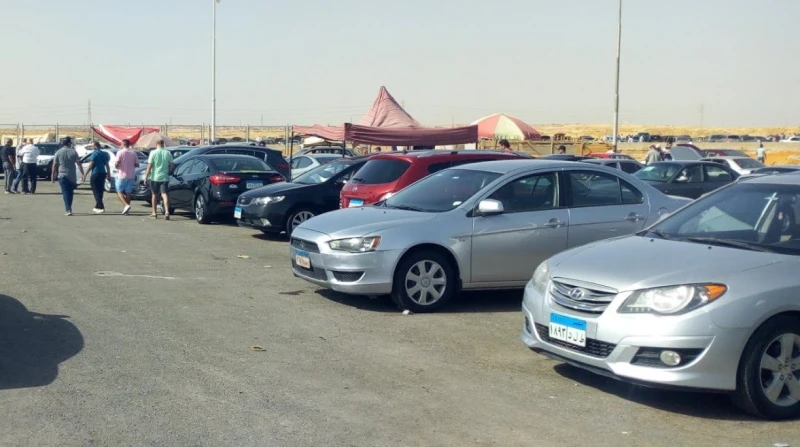 الشهر العقاري يرفع رسوم تسجيل السيارات في هذا الموعد أعلن الشهر العقاري تطبيق زيادة جديدة في رسوم تسجيل السيارات، بدءا من اليوم.وأوضحت الجهات المختصة