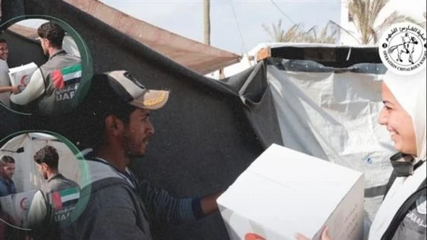 الفارس الشهم 3.. تواصل توزيع طرود صحية للمرأة في غزة تواصل دولة الإمارات جهودها الإغاثية في قطاع غزة ضمن حملة الفارس الشهم 3، التي أطلقها الشيخ محمد