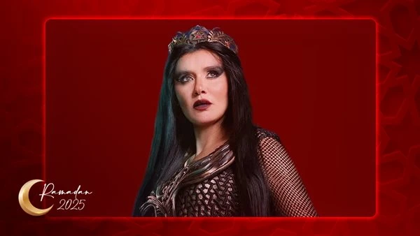 هكذا تظهر غادة عادل بشخصية الشيطانة في المداح 5 رمضان 2025 طرحت منصة شاهد عبر حسابها على إنستجرام، منذ قليل، الصورة الأولى ل غادة عادل بشخصية