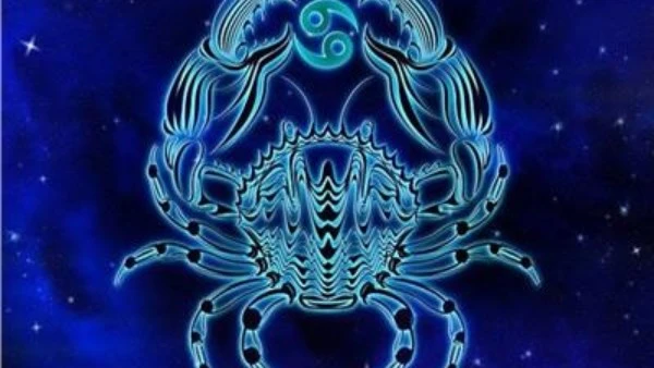 برج السرطان.. حظك اليوم الثلاثاء 28 يناير 2025: تشتري مجوهرات - أفاق عربية برج السرطان (22 يونيو 22 يوليو)، ويتميز مولود السرطان بأنه حدسي، عملي، لطيف، نشيط، فني، محب للخير، مهتم ب