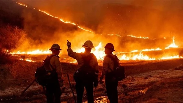 ارتفاع عدد ضحايا الحرائق في لوس أنجلوس بالولايات المتحدة إلى 16 قتيلا أعلنت السلطات المحلية في ولاية كاليفورنيا الأمريكية ارتفاع عدد ضحايا حرائق الغابات في لوس أنجلوس بالولايات الم