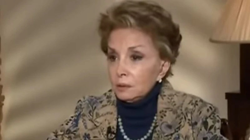 في لقاء نادر.. ليلى رستم تكشف علاقة عمها بالزعيم عبدالناصر؟ (فيديو) في لقاء تلفزيوني نادر مع الإعلامي الراحل مفيد فوزي، فتحت الإعلامية الراحلة ليلى رستم خزائن أسرار عائلتها، وكشفت 