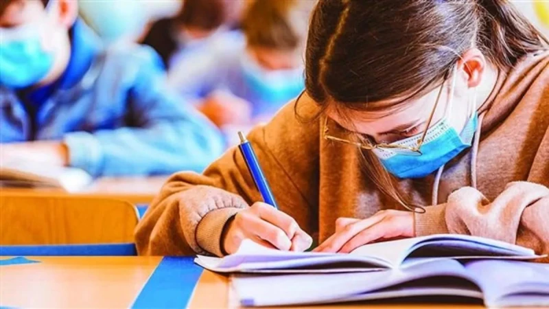 بشأن إجازة منتصف العام وزارة التربية والتعليم تصدر إجراء هام للمدارس بشأن إجازة منتصف العام أصدرت وزارة التربية والتعليم والتعليم الفني توجيهات إلى مديري المديريات التعليمية بشأن إ