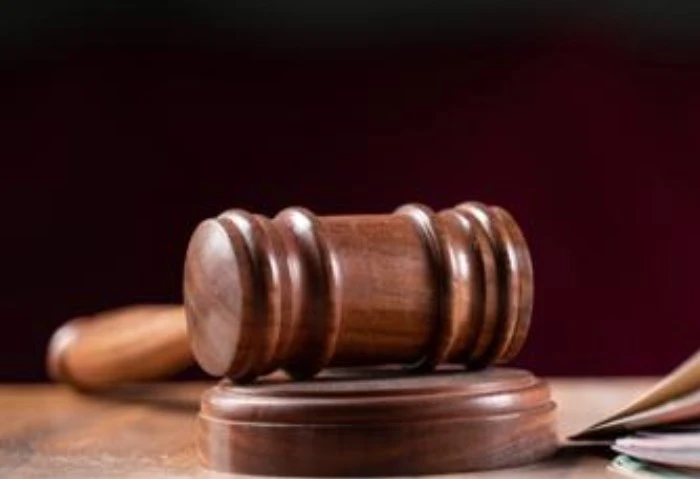 اليوم، النظر في محاكمة المتهمين بقتل شاب في الشيخ زايد تنظر محكمة جنايات الجيزة، اليوم الإثنين، محاكمة المتهمين بتهمة قتل شاب في مسكنه بأحد الكمبوندات الشهيرة بمدينة الشيخ زايد، بغ