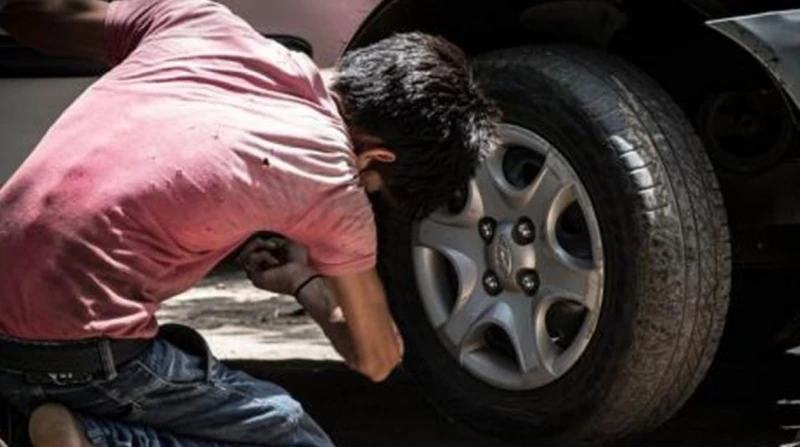 كيف نظم القانون الجديد عمالة الأطفال؟.. عدد الساعات والسن تواصل لجنة القوى العاملة بمجلس النواب مناقشاتها حول مواد قانون العمل الجديد، تمهيدا لصدوره خلال دور الانعقاد الحالي.يهدف ا