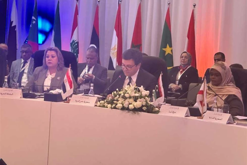 وزير الثقافة: الذكاء الاصطناعي أصبح جزءا لا يتجزأ من الصناعات الثقافية والإبداعية أكد الدكتور أحمد فؤاد هنو، وزير الثقافة، أن التحول الرقمي للمحتوى