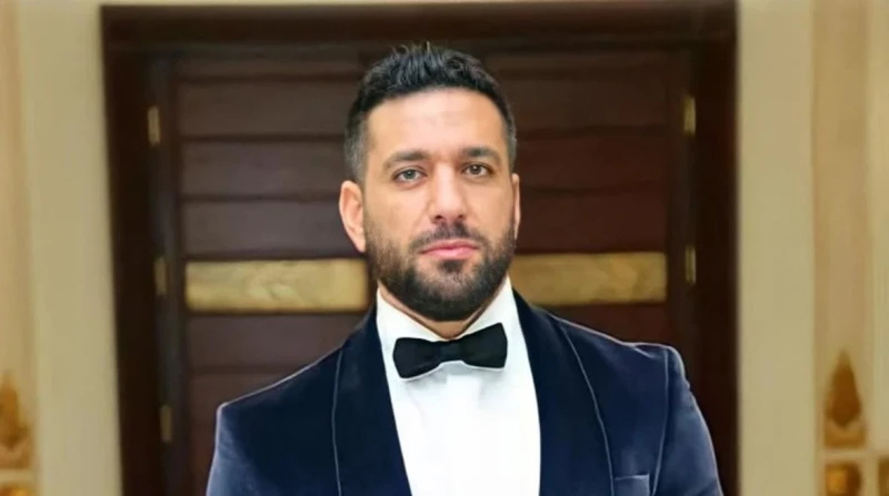 مثال للأم العظيمة.. حسن الرداد يحيي ذكرى وفاة والدته بكلمات مؤثرة أحيا الفنان حسن الرداد، اليوم الجمعة، الذكرى الرابعة لوفاة والدته بكلمات مؤثرة دفعت عدد من معجبيه للتعليق بالدعاء