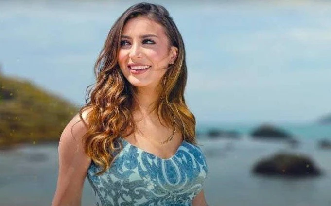 جنات تكشف تفاصيل تعرضها للخيانة الفنية افاق عربية - في إطار حديثها عن أبرز الأحداث التي مرت بها في عام 2024، كشفت المطربة جنات، عن تعرضها لخيانة فنية خلال العام، مؤكدة أنها لم تكن