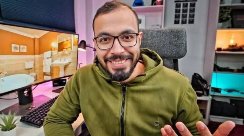 حلم بالمليون دولار واستيقظ في القفص.. من هو البلوجر أحمد أبو زيد؟ ألقت الأجهزة الأمنية القبض على اليوتيوبر أحمد أبو زيد بتهمة حيازة العملات الأجنبية،