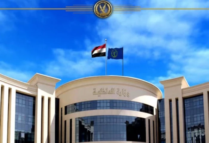 ضبط قضايا اتجار بالنقد الأجنبي بقيمة 5 ملايين جنيه خلال 24 ساعة تمكنت الأجهزة الأمنية لجرائم الإتجار الغير مشروع بالنقد الأجنبي والمضاربة بأسعار