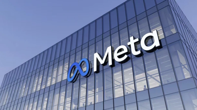 ماذا لو احترقت ميتا؟.. مصير حساباتنا على السوشيال ميديا والبدائل المتاحة مع امتداد ألسنة حرائق كاليفورنيا المهولة، ظهرت مخاوف بعض رواد مواقع التواصل الاجتماعي بشأن احتمالية أن تطال