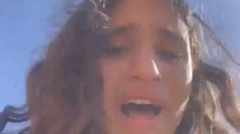 مصدر يكشف تفاصيل جديدة في مشاجرة طالبات مدرسة التجمع (فيديو) كشف مصدر من داخل مدرسة التجمع، تفاصيل وكواليس واقعة تعدي طالبة بالصف السادس الابتدائي