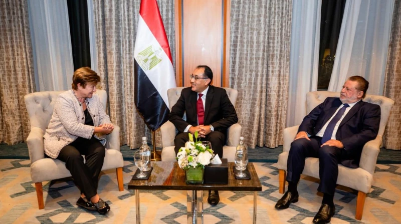 قبل أيام من أول اجتماع.. متى يصرف صندوق النقد الشريحة الرابعة لمصر؟ تترقب مصر، اجتماعات المجلس التنفيذي لصندوق النقد الدولي، لإقرار صرف الشريحة