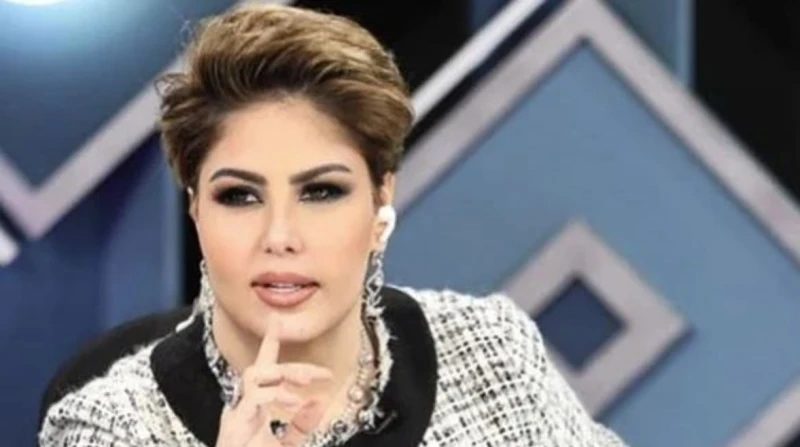 دعمت الأسد ودعت للتطبيع.. فجر السعيد تسبح عكس التيار أعاد قرار حبس الإعلامية الكويتية فجر السعيد، اليوم الخميس، حالة الجدل التي تصاحبها بسبب الأزمات والخلافات مع عدد من نجوم العرب
