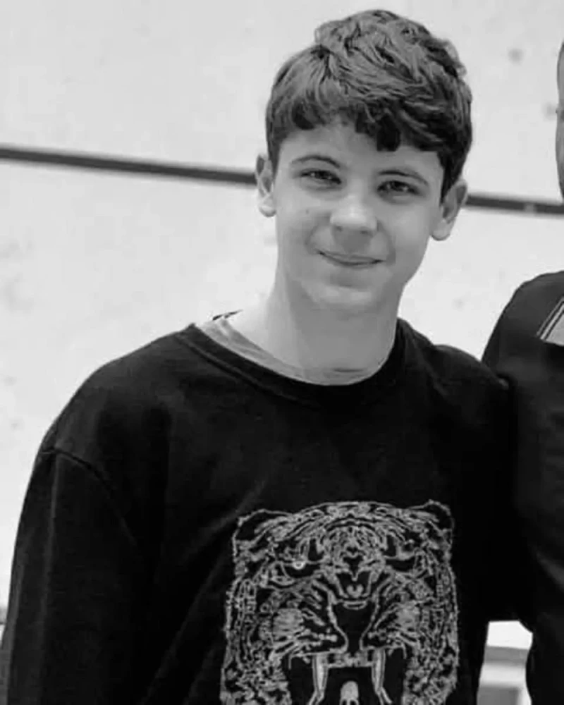 اللحظات الأخيرة بشان اللاعب محمد يحيى سباعي من الملعب إلى العناية المركزة شهدت الساحة الرياضية المصرية يوم الجمعة 17 يناير 2025 واقعة مؤسفة تمثلت في