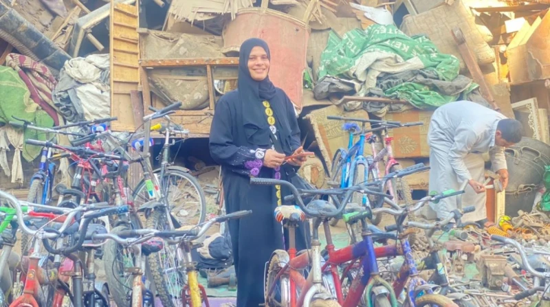 نوادر بالكوم.. جولة فى سوق الخردة بالمنوفية يشهد سوق الخردة شبين الكوم بمحافظة المنوفية، إقبالا كبيرا من المواطنين يومى الأربعاء والخميس من كل أسبوع، حيث يعتبر المكان ملتقى تجاري ح