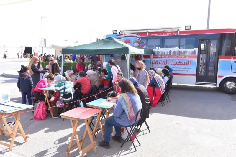 إقبال كبير على أنشطة مكتبات مصر العامة في معرض القاهرة الدولي للكتاب كتب - محمود الهندي اقبال كبير تشهده مكتبات مصر العامة المشاركة في الدورة ال56