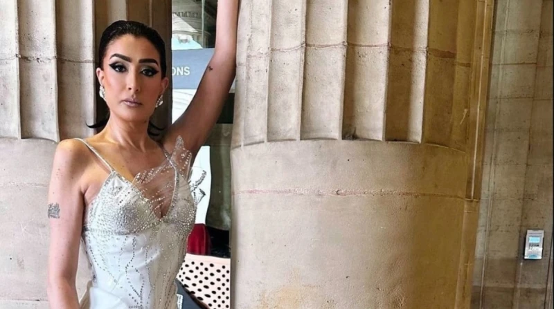 غادة عبد الرازق تكشف عن صور جريئة عمرها 16 عاما كشفت الفنانة غادة عبد الرازق لجمهورها عن جلسة تصوير خضعت لها قبل 16 عاما، وذلك من خلال منصة إنستجرام.غادة عبد الرازق جريئةونشرت غادة