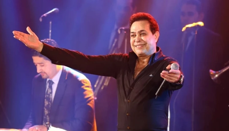 حكيم يصدم جمهوره بقرار مفاجئ في 2025 افاق عربية - مع بداية العام الجديد، أثار المطرب المصري حكيم جدلا واسعا على مواقع التواصل الاجتماعي، بعد تصريحاته المفاجئة حول تفكيره في إنهاء م