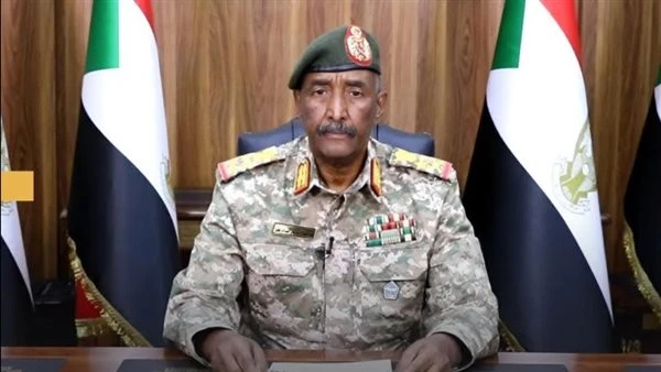 السودان.. البرهان يتعهد بنصر قريب على قوات الدعم السريع تعهد رئيس مجلس السيادة الانتقالي في السودان عبدالفتاح البرهان، بأن تعمل القوات المسلحة السودانية على استرداد كل شبر من الأرا