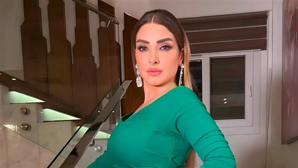 سباق نجمات رمضان 2025 .. روجينا تدافع عن حقوق المرأة وتتحدى الرجال في حسبة عمري منافسة قوية تشهدها دراما رمضان المقبل 2025، بين مجموعة من النجمات